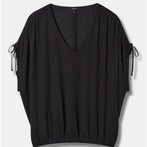 NWT Torrid size 3 (22/24) dolman sleeve black Georgette blouse